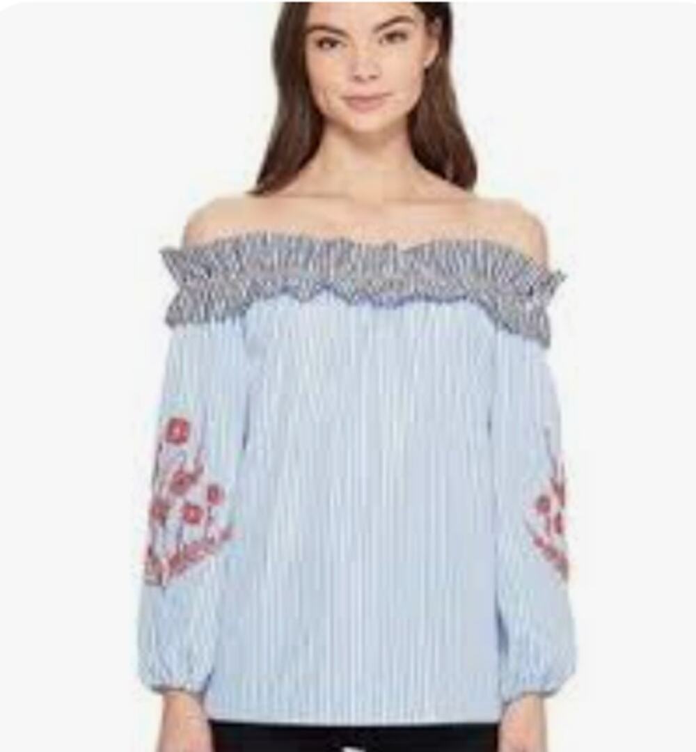 Romeo & Juliet Couture Striped Top Size Small Embroider Sleeve Off Shoulder New